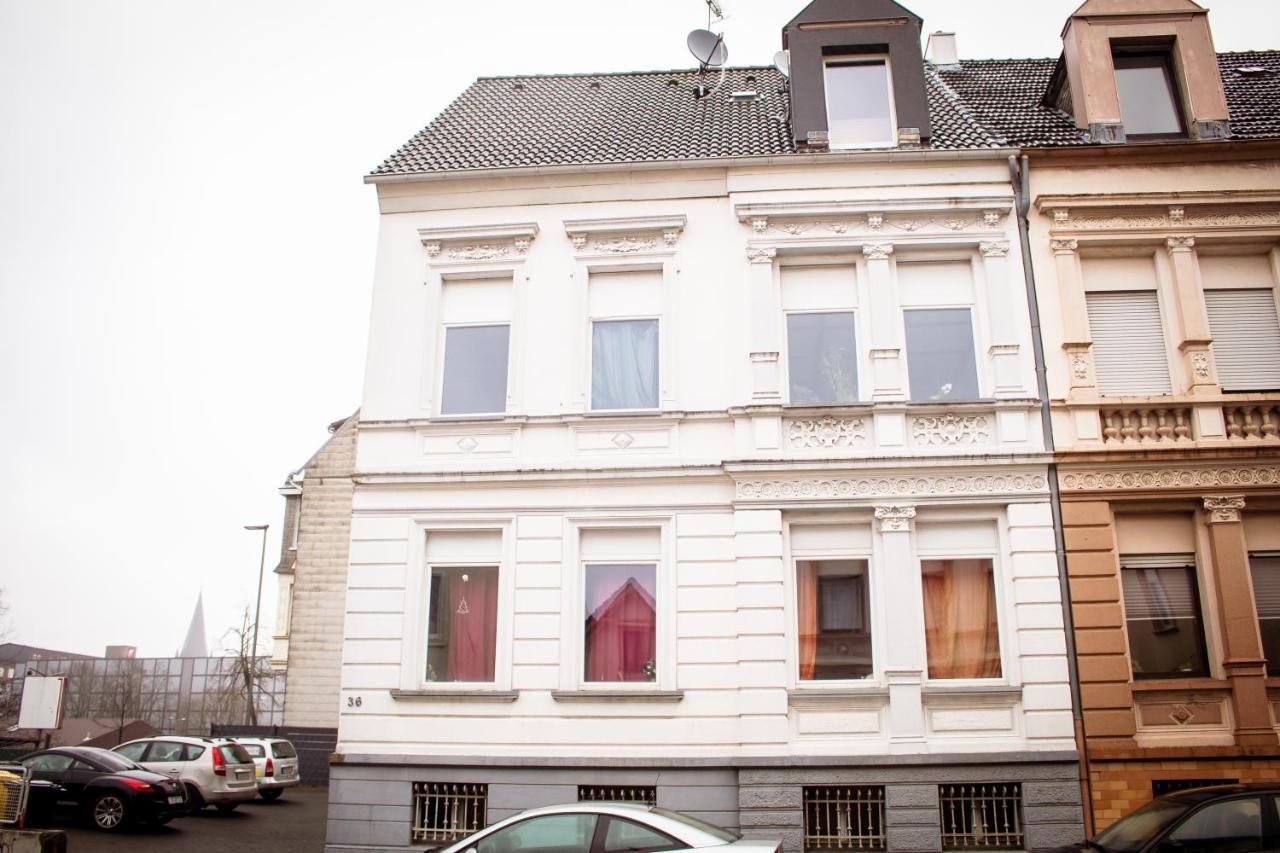 Appartement Bis 5 Personen, Parkplatz, Arbeitsplatz à Solingen Extérieur photo